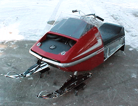 Rupp Snowmobile NOS Bumper Bolt 13998 1971 Magnum 